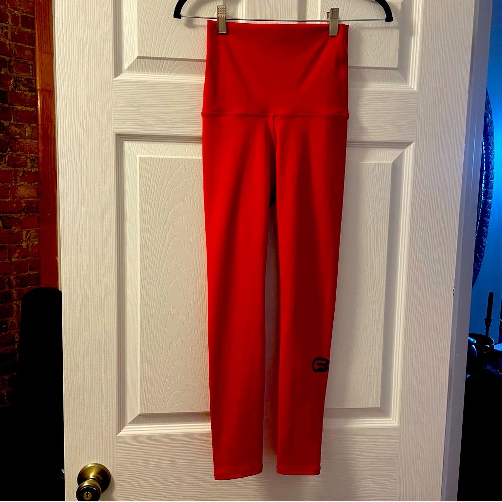 NWOT CycleBar embroidered Emily Hsu leggings